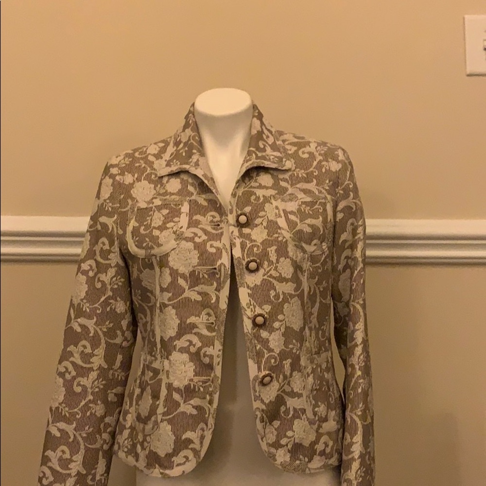 Conrad C Collection Short Blazer - image 3